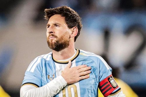 Messi làm được gì ngày chia tay tuyển Argentina?