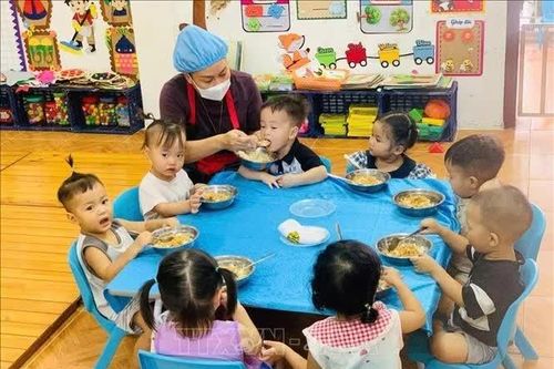 Minh bạch bữa ăn học đường, tăng trách nhiệm giám sát