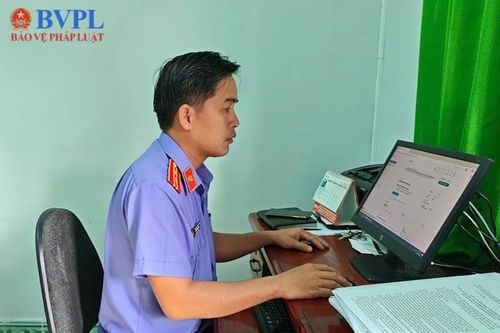 Hoàn thành sớm 'Bình dân học vụ số', duy trì rèn luyện AI hằng ngày