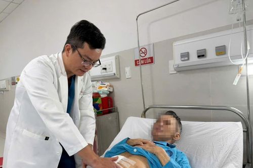 Cứu sống bệnh nhân ung thư gan vỡ khối u, xuất huyết ồ ạt