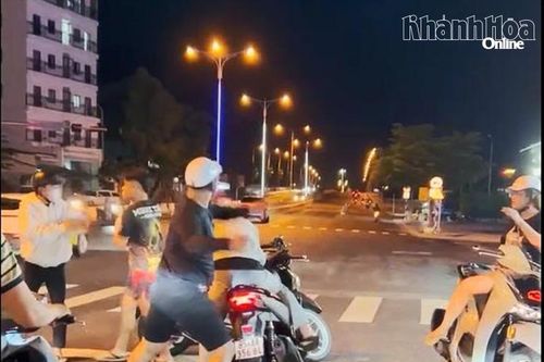 Công an phường Nam Nha Trang xác minh vụ xô xát trong đêm