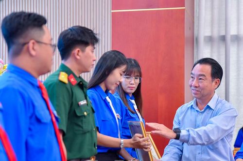Phát huy tinh thần 'dám nghĩ, dám làm, dám đổi mới, dám chịu trách nhiệm'