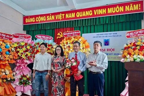 Đại hội Chi hội Nhà văn Việt Nam tỉnh Gia Lai lần thứ I