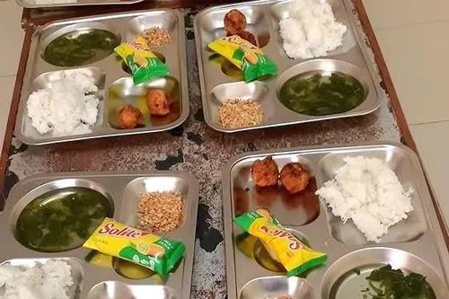 Phú Thọ: Xác minh phản ánh về bữa ăn bán trú tại trường tiểu học