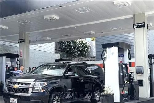 Nơi có giá bán xăng cao kỷ lục tại Mỹ