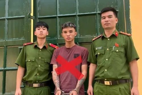 Bắt giữ đối tượng gây rối trật tự công cộng
