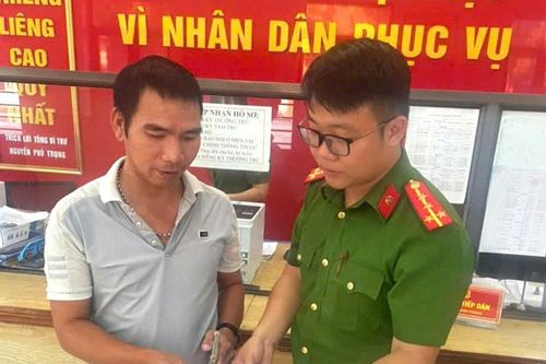 Nhận 220 triệu đồng chuyển nhầm, người đàn ông ở Thanh Hóa lập tức báo công an