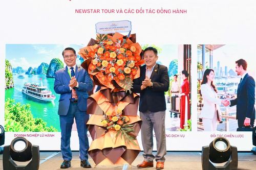 Tour du lịch xuyên Việt dài nhất Việt Nam sẽ dành 4 ngày để khách khám phá Khánh Hòa