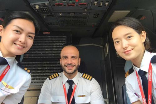 Những bóng hồng Vietjet làm chủ bầu trời