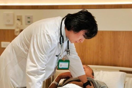 Mắc gan nhiễm mỡ mức độ nặng dù chăm thể thao, không rượu bia