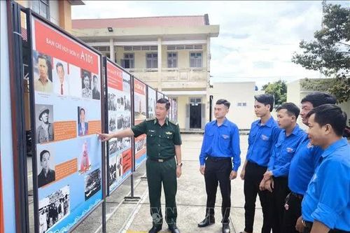 Viết tiếp khát vọng từ bến tàu không số
