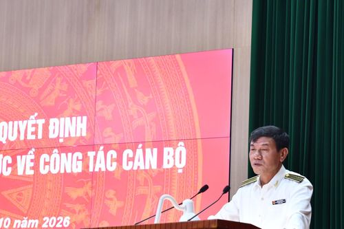 Trao quyết định nghỉ hưu đối với Kiểm toán trưởng Kiểm toán nhà nước chuyên ngành II