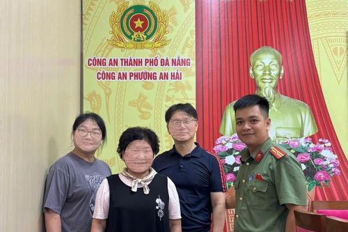 Kịp thời hỗ trợ du khách thất lạc gia đình