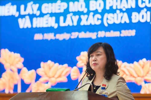 Bộ trưởng Y tế nghẹn ngào: Không ép buộc ai hiến tạng