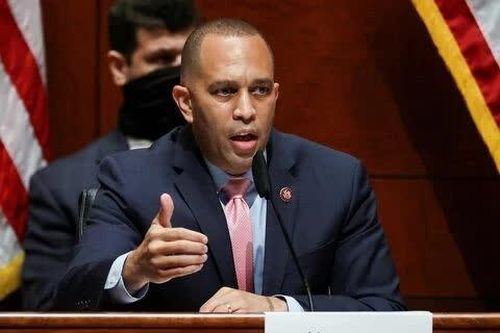 Đảng Dân chủ lên kế hoạch xóa bỏ thuế quan của ông Trump