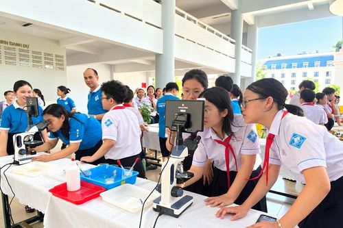 Triển khai giáo dục STEM không gây quá tải cho học sinh