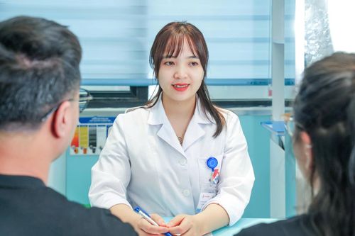 Vợ ít noãn, chồng tinh trùng dị dạng: Tin vui đến sau 2 năm mong con