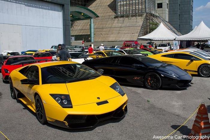 Dàn siêu xe Lamborghini ở Kuala Lumpur, Malaysia. 