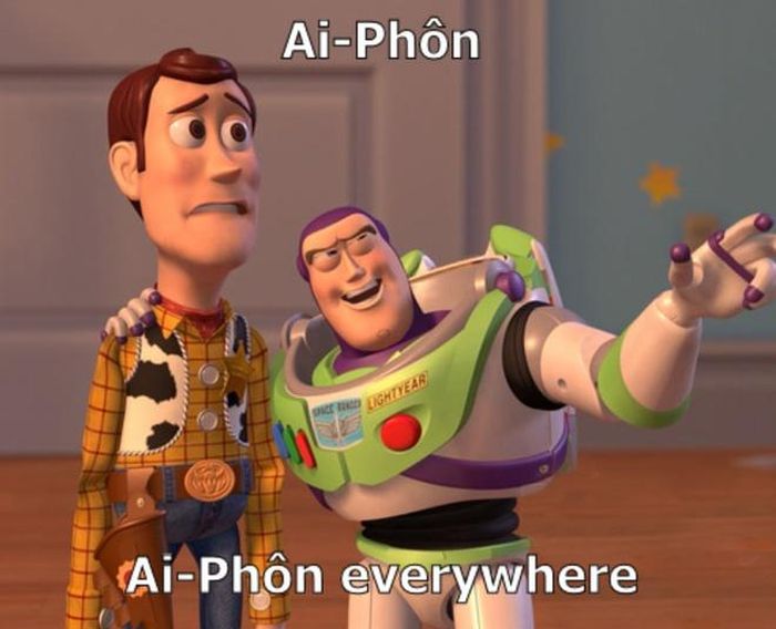 Đâu đâu cũng iPhone. 