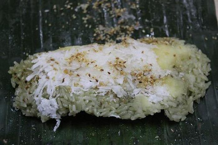 Xôi lá chuối. 