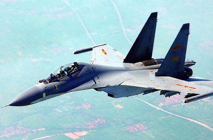 Nhiều khả năng loại Su-30 mà Trung Quốc điều ra ADIZ là tiêm kích Su-30MKK vốn được trang bị cho lực lượng không quân. Đây được xem là loại tiêm kích đa năng hạng nặng mạnh nhất, hiện đại nhất Trung Quốc hiện nay.