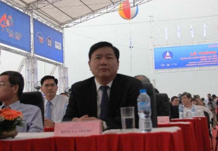 Bộ trưởng Bộ GTVT Đinh La Thăng dự lễ thông xe