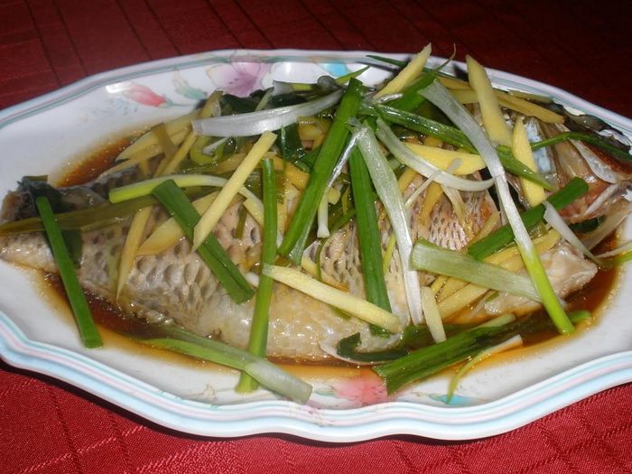  Cá hấp xì dầu.