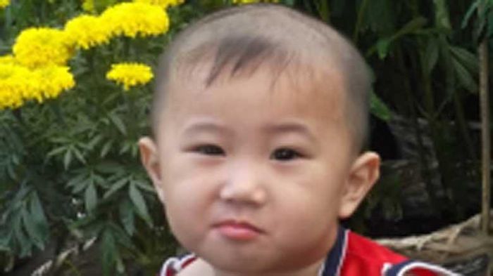 Bé Gia Bảo