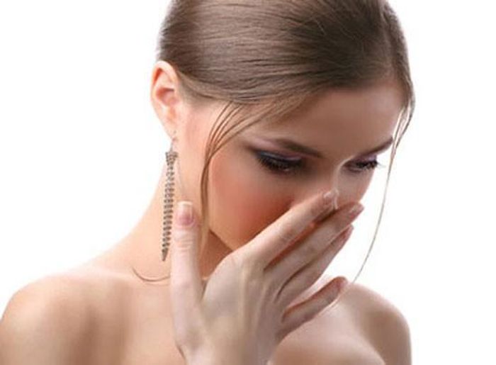  Các triệu chứng đau. Chuột rút kinh nguyệt; Giao hợp đau: Khi bạn quan hệ tình dục thường xuyên thấy đau cơ quan sinh dục như âm đạo… có thể là một dấu hiệu của khối u xơ; Đau vùng chậu có thể mắc một số bệnh như u xơ, bệnh viêm vùng chậu, hư hỏng tử cung, hoặc khuyết tật bẩm sinh tử cung và âm đạo...
