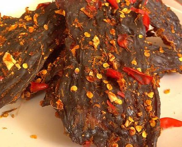 Thịt bò khô Đà Nẵng trở thành món ngon trứ danh được săn lùng. 