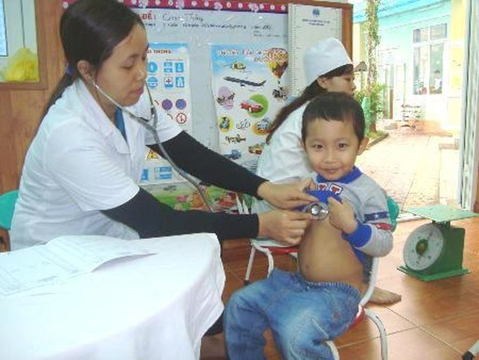 Có hệ thống y tế chăm sóc sức khỏe thường niên.