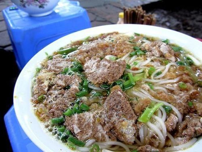  Bún riêu 2F Quang Trung.