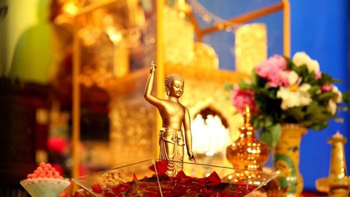 Trên trời dưới đất, chỉ có Ta là tột cao hơn hết. Trong vô lượng kiếp luân hồi cho đến hôm nay, Ta mới được trọn an vui