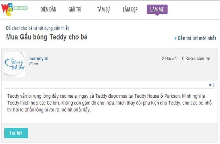 Thành viên mommybb đã khuyên các mẹ trên Webtretho.com nên chú ý, khi con còn nhỏ có thể nghịch, gặm đồ chơi thú bông, sẽ không tốt khi phần lông rơi ra khiến các bé hít phải.