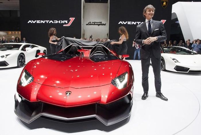 Các tín đồ đam mê tốc độ ở Việt Nam sẽ có dịp chiêm ngưỡng nhiều mẫu siêu xe Lamborghini đỉnh cao khi showroom chính hãng đi vào hoạt động từ tháng 6 tới. 