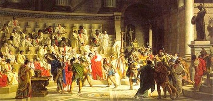 Hơn 40% dân số Hy Lạp sống ở Athens. Kể từ khi Athens trở thành thủ đô của Hy Lạp ngày nay, dân số tăng từ 10.000 người (năm 1834) lên 3,6 triệu người (năm 2001).