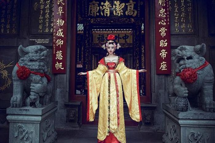 Có những bộ ảnh lộng lẫy, công phu không thua kém gì nguyên bản …