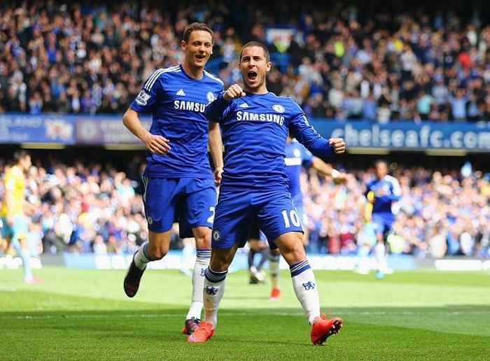 Matic và Hazard là hai cầu thủ có công lớn đưa Chelsea trở lại vị trí số một Premier League sau 5 năm. Ảnh: Getty Images.