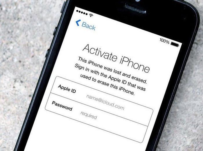 Apple không kiểm soát iPhone, nhưng iCloud lại là vấn đề khác.