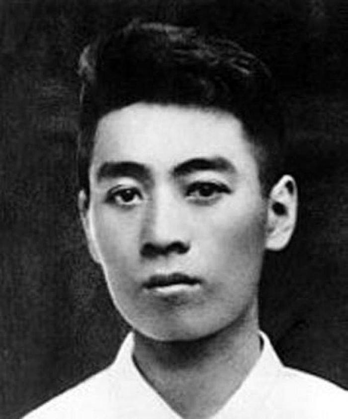 Chu Ân Lai thời trẻ
