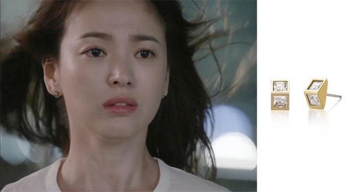 Tiếp tục là một đôi bông tai hiệu J.Estina giá 110.000 won (2 triệu đồng).