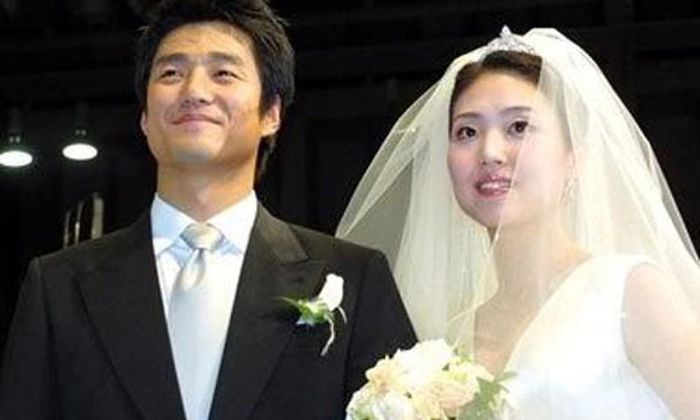 Ji Jin Hee và Lee Soo Yeon kết hôn năm 2004.