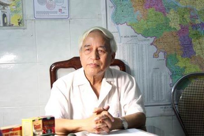 GS Dương Trọng Hiếu chia sẻ về bài thuốc “Bát vị tri bá gia giảm”