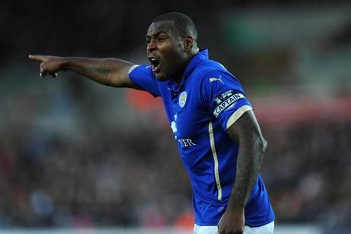 Wes Morgan chính là thủ lĩnh hàng phòng ngự của tân vương giải Ngoại hạng Anh. Nhờ những tình huống tỳ đề chính xác cùng với đó là việc đọc trận đấu thông minh đã giúp anh luôn chiến thắng trong những pha tranh chấp tay đôi.
