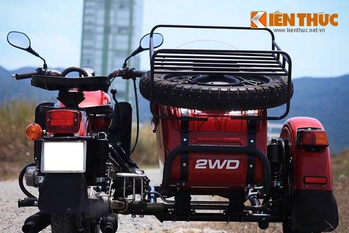  Sidecar được chia thành nhiều loại, nhưng nhiều nhất vẫn là Sidecar Ural. Đa số xe hiện nay từ 650 – 750 phân khối, do Nga, Đức, Trung Quốc… sản xuất. Trong số các loại xe ba bánh thì Sidecar Ural là thông dụng và được nhiều người mê xe “chuộng” nhất.