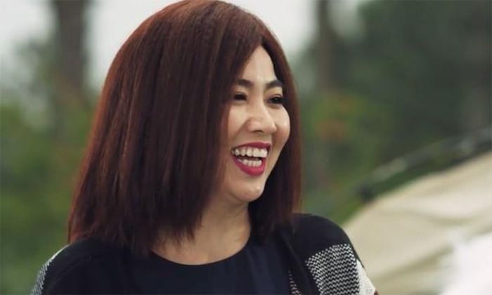 Ninh Dương Lan Ngọc là nữ diễn viên chính của tác phẩm, còn Lê Khánh là nhà sản xuất, cầm trịch cả ê kíp.