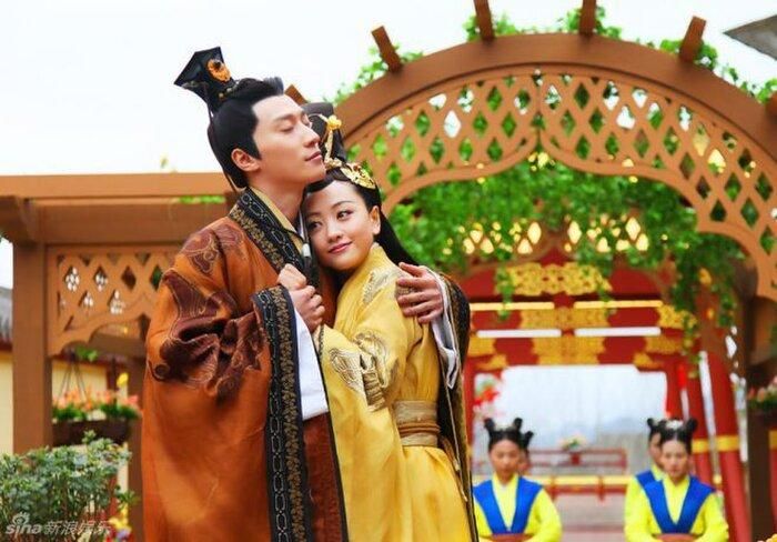 Anh khiến khán giả rơi nước mắt với mối tình bi ai với Dương Dung.