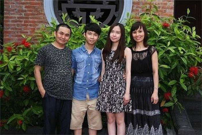 Gia đình hạnh phúc của Xuân Hinh