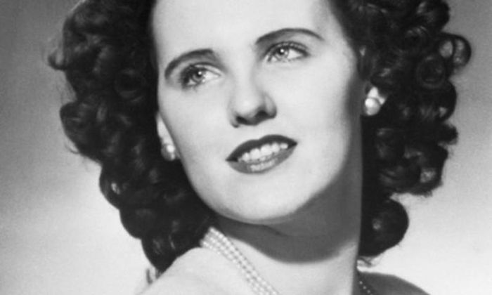 Elizabeth Short bị giết hại một cách dã man. 