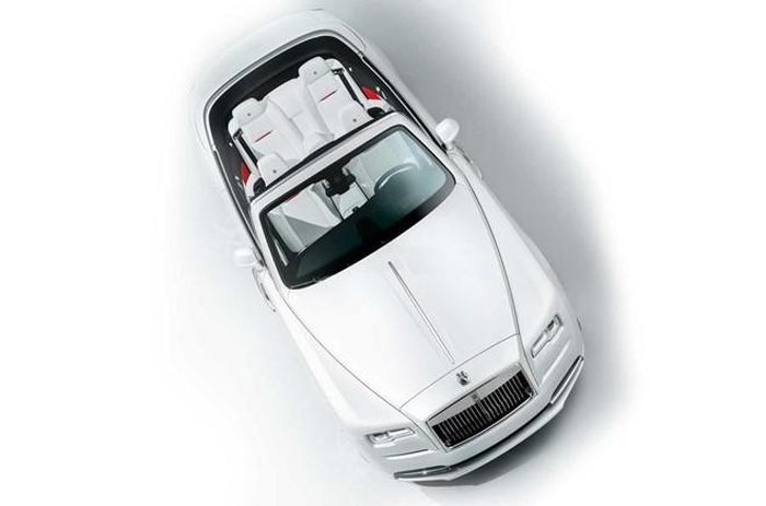 Hãng bắt đầu nhận đơn đặt hàng Rolls-Royce Dawn – Inspired by Fashion từ tháng 11.